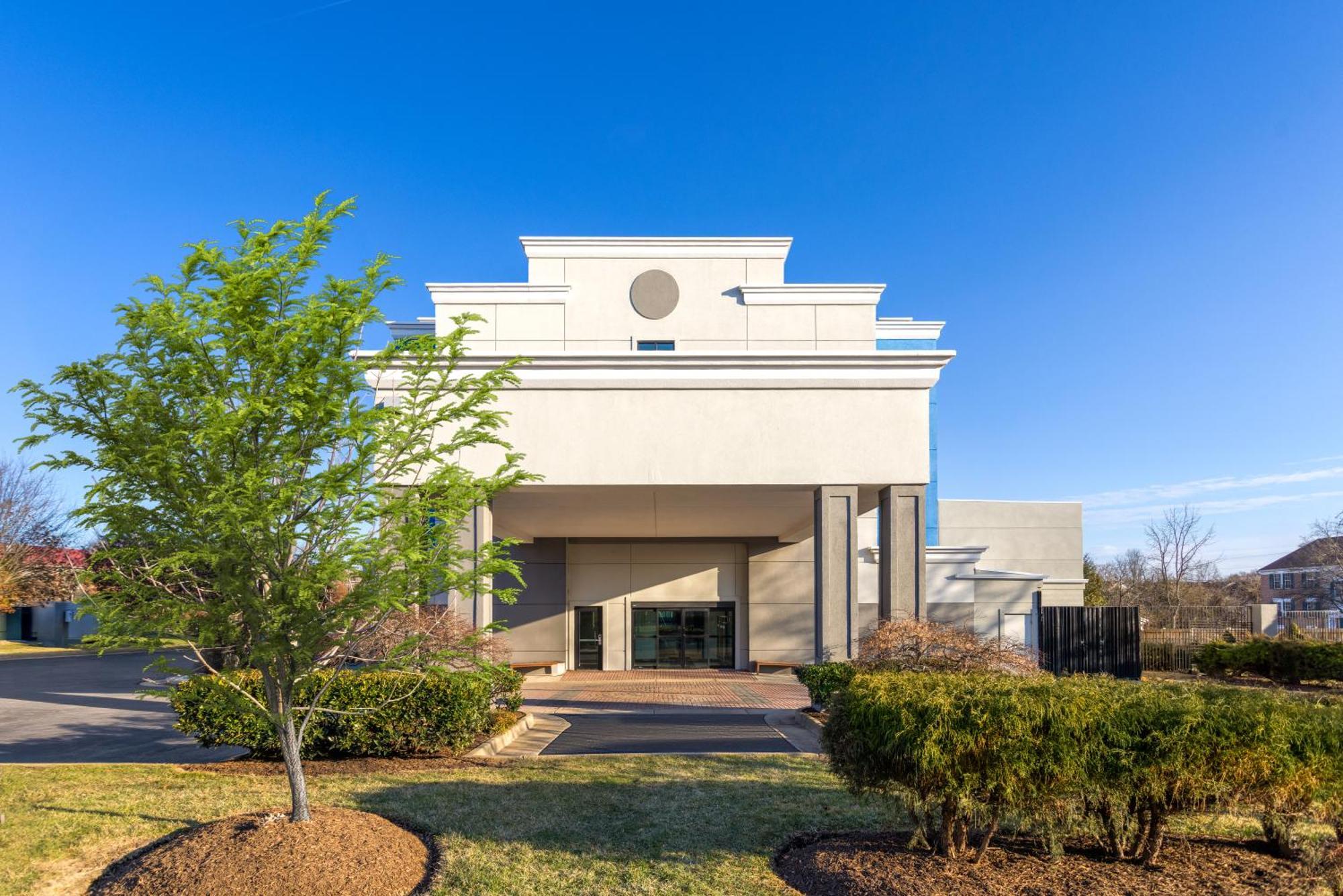 Holiday Inn Express & Suites Leesburg - Historic District By Ihg Екстер'єр фото